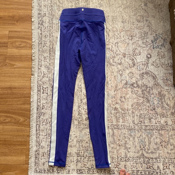 Leggings - Picture 2 of 3